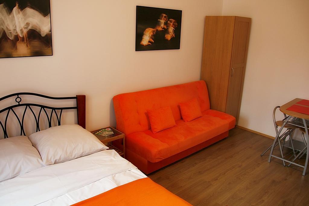 King Studio Sofa Bed